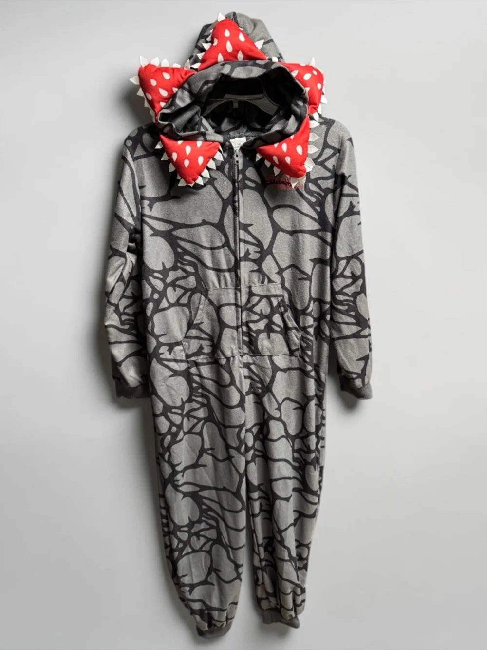 Demogorgon Hooded Onesie Pajamas Kids Size 10/11 Gray Costume NWOT